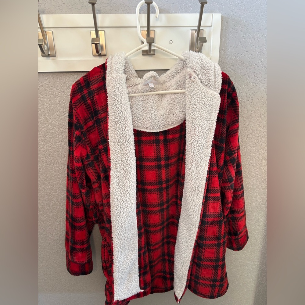 Red & white womens robe